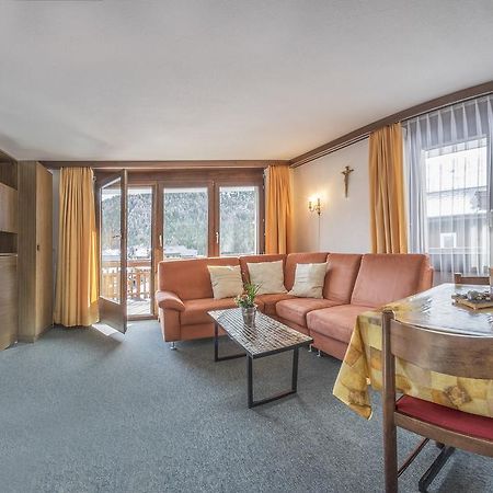 Apartments Bergrose Saas-Fee Room photo